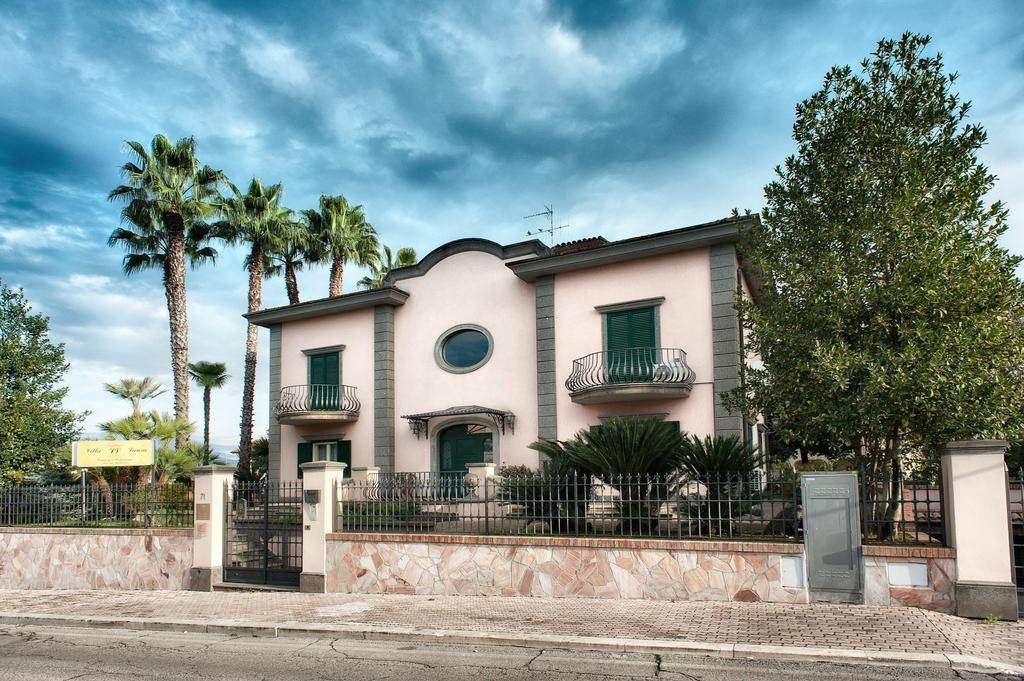 Villa Laura Cisterna di Latina Exteriér fotografie